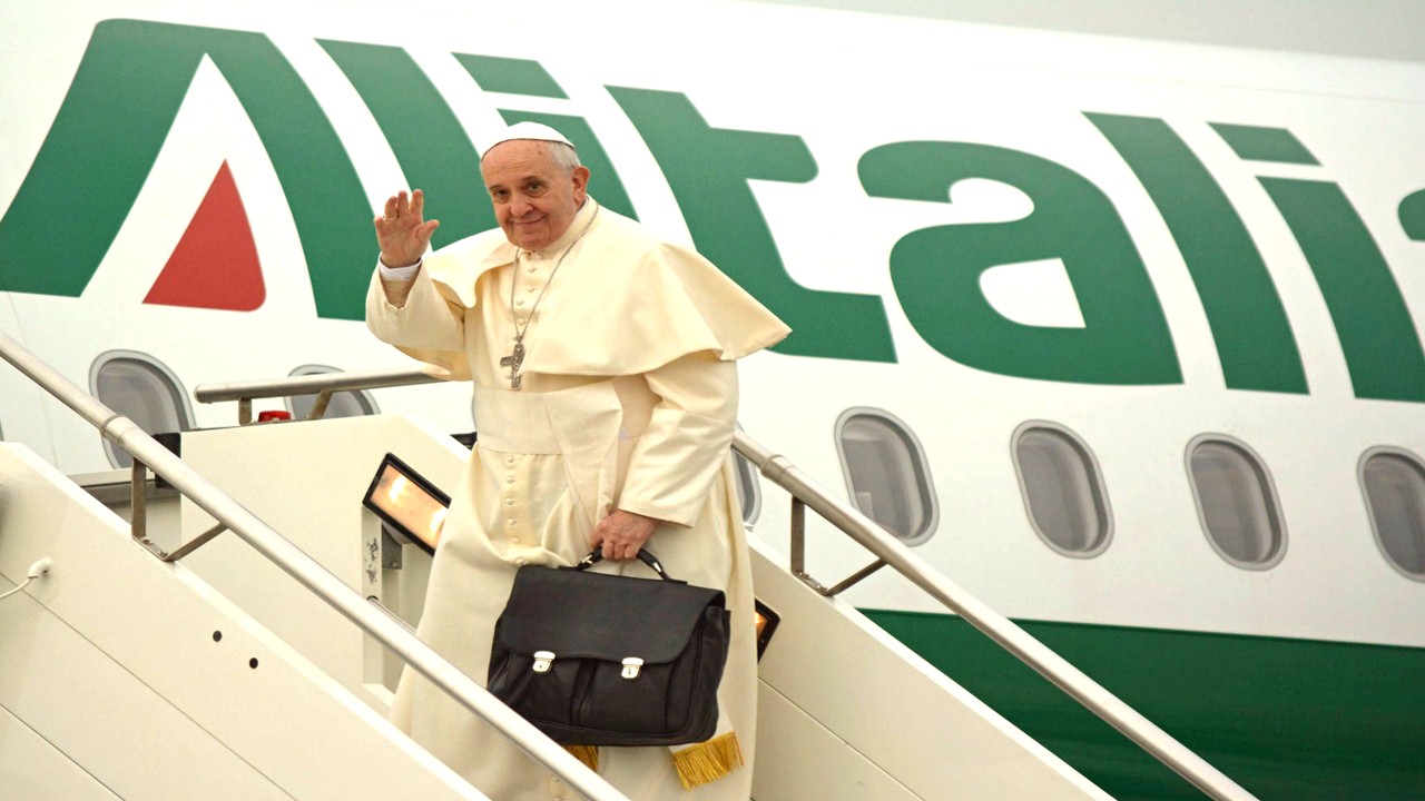 Transmisión salida del del Papa Francisco desde el aeropuerto Fiumicino a CATAM