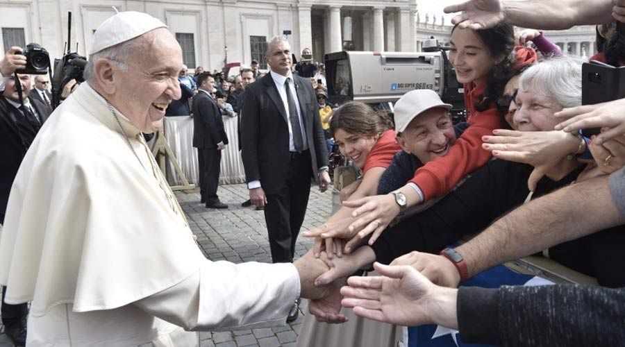 catequesis papa francisco regeneracion bautismo